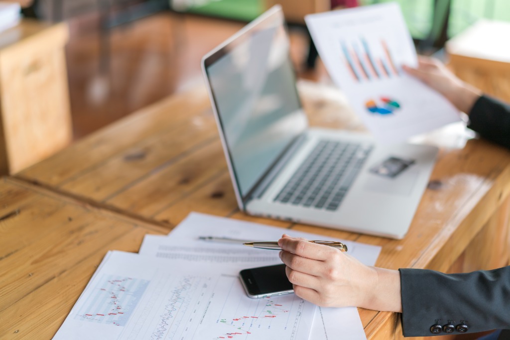 ¿Sigues administrando tu empresa con planillas? Este puede ser el mejor momento para cambiar a un ERP